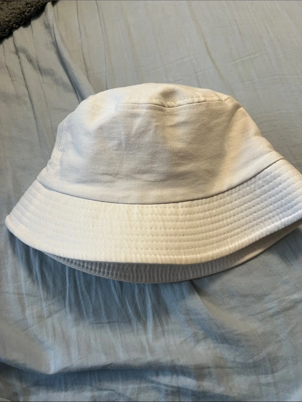 White Bucket Hat - Unbranded